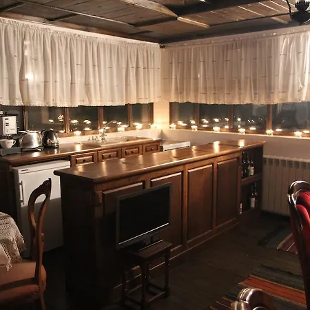 New Bakalov House بوجينتسي